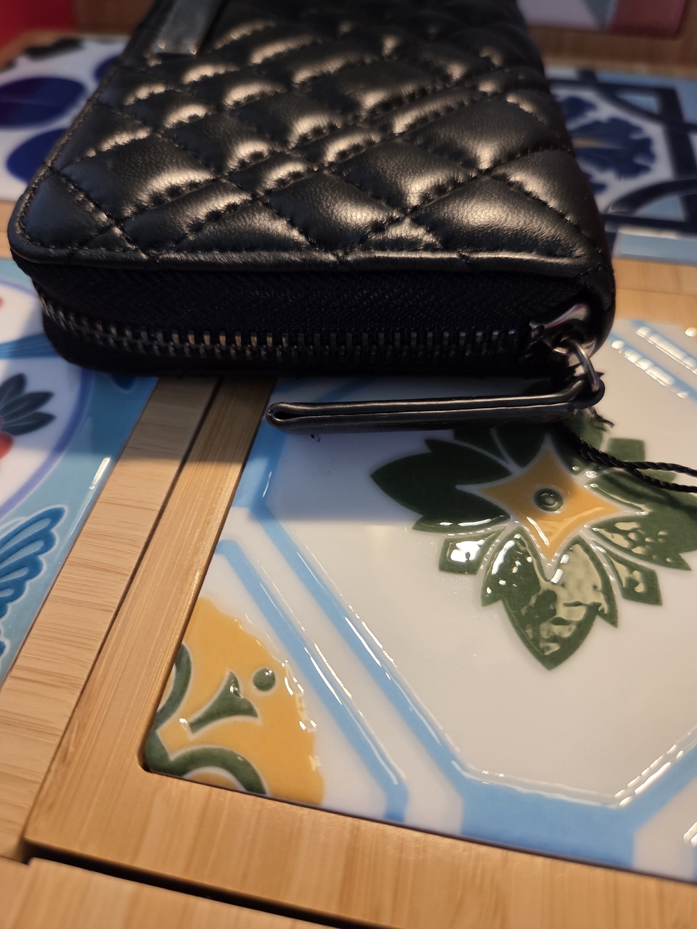 Kurt Geiger Quilted Black Plush Lambskin Leather Full Size Wallet NWT - Picture 6 of 15
